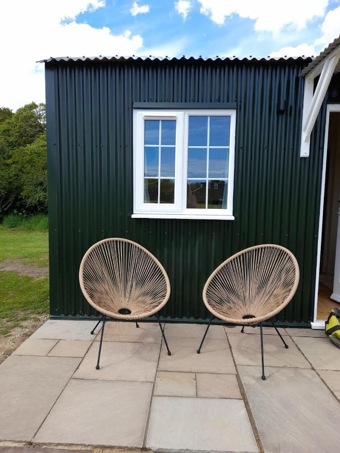 Dinky'S Den Lägenhet Coverack Exteriör bild
