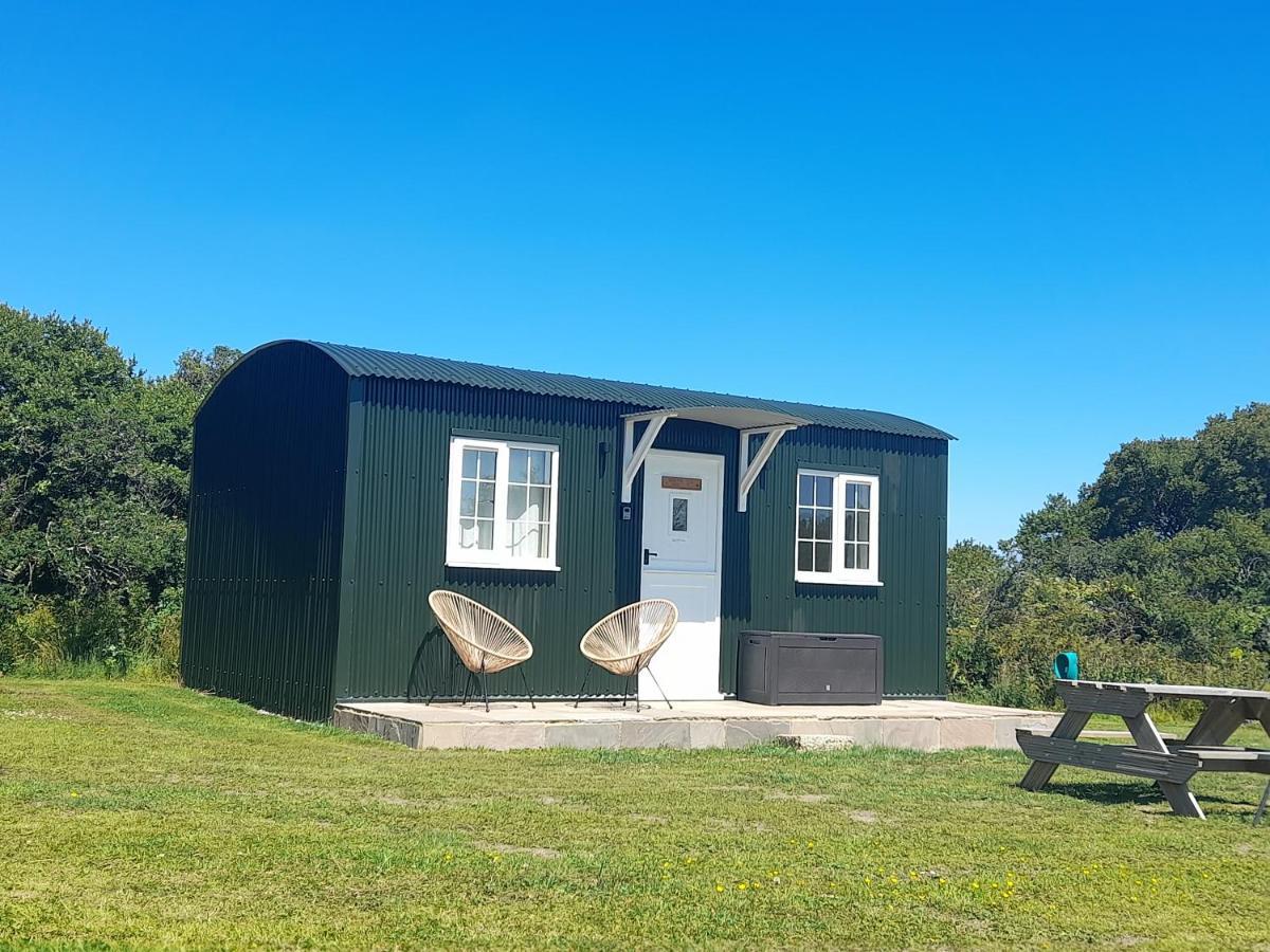 Dinky'S Den Lägenhet Coverack Exteriör bild